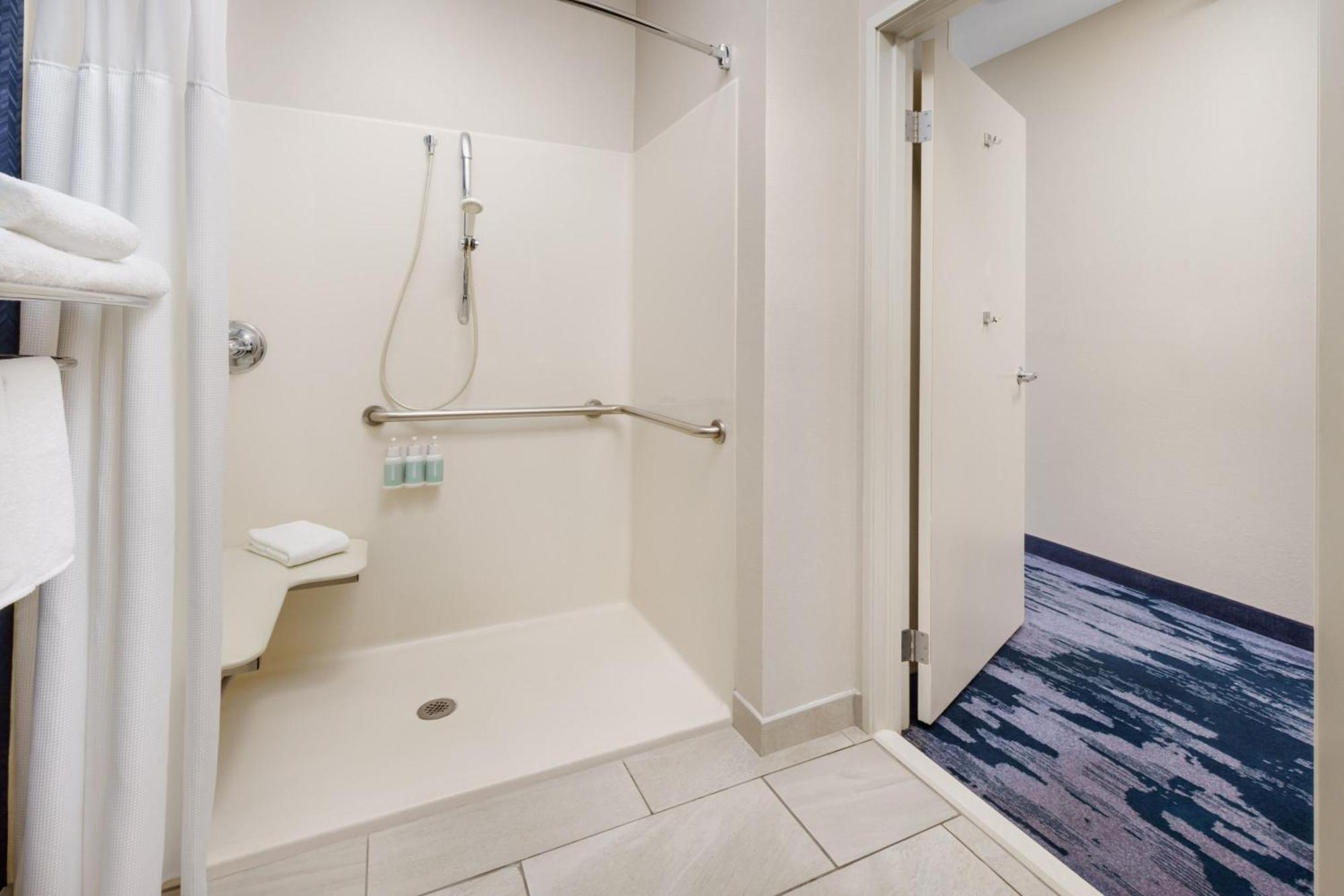 Fairfield Inn Philadelphia Airport Ngoại thất bức ảnh